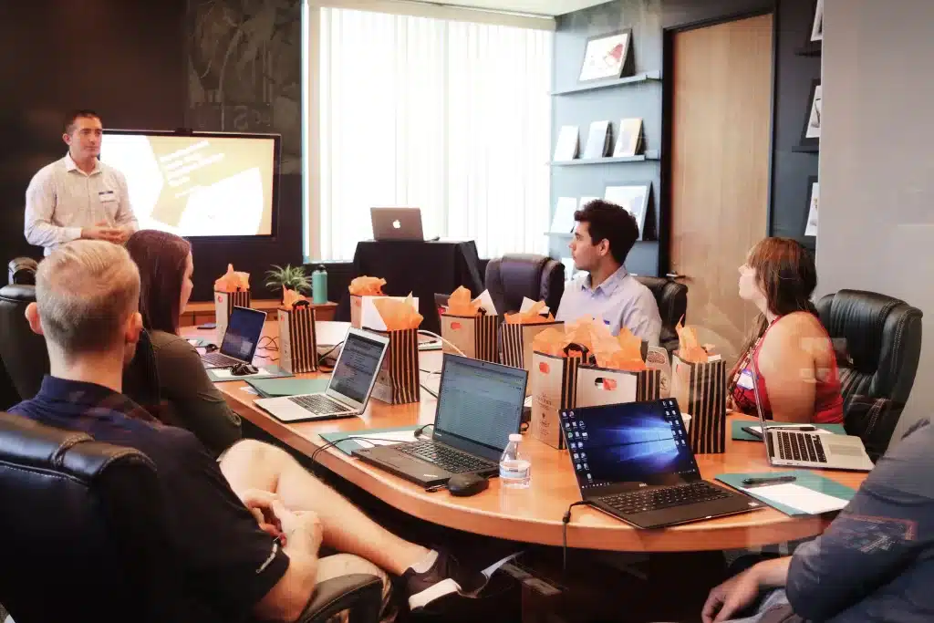 Managed Services vs. In-House IT meeting